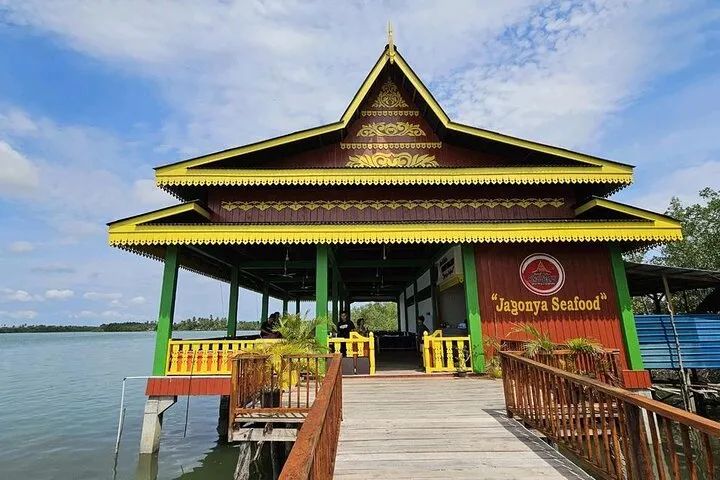 Seafood Kelong Restaurant